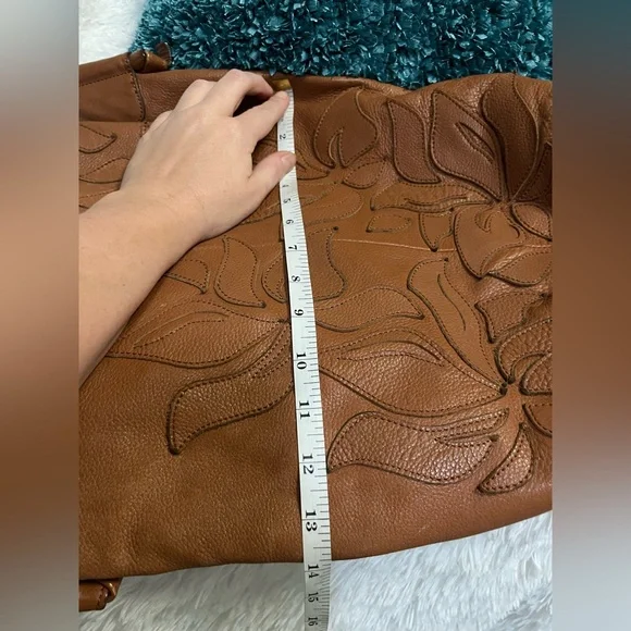 Foley + Corinna Lilli bucket tote in honey brown - Picture 11 of 13